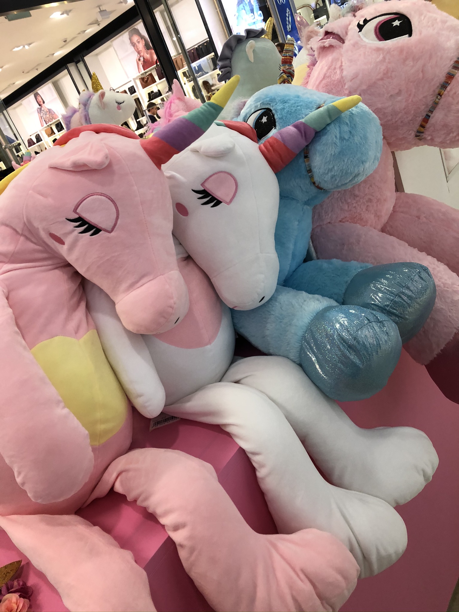 4184D333 88C9 44EC B487 FDA894EE3B29